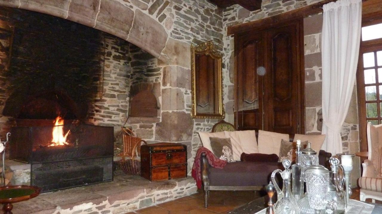 B&B Manoir De La Fabregues Estaing  Exteriér fotografie